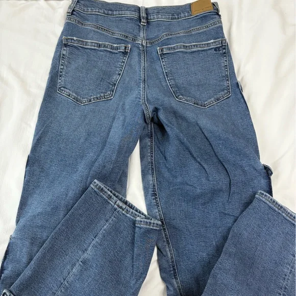 American Eagle Outfitters Men's Relaxed Blue Jeans - Picture 5 of 5